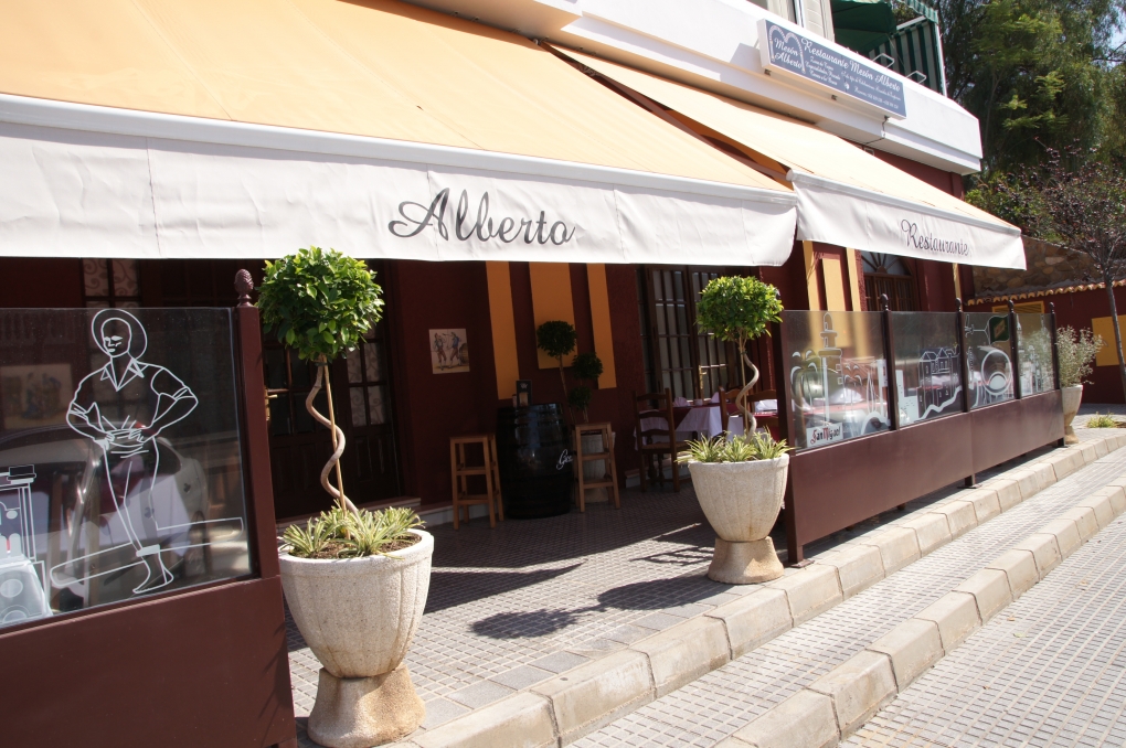 Aquí tiene su casa, disfrute y que le aproveche.